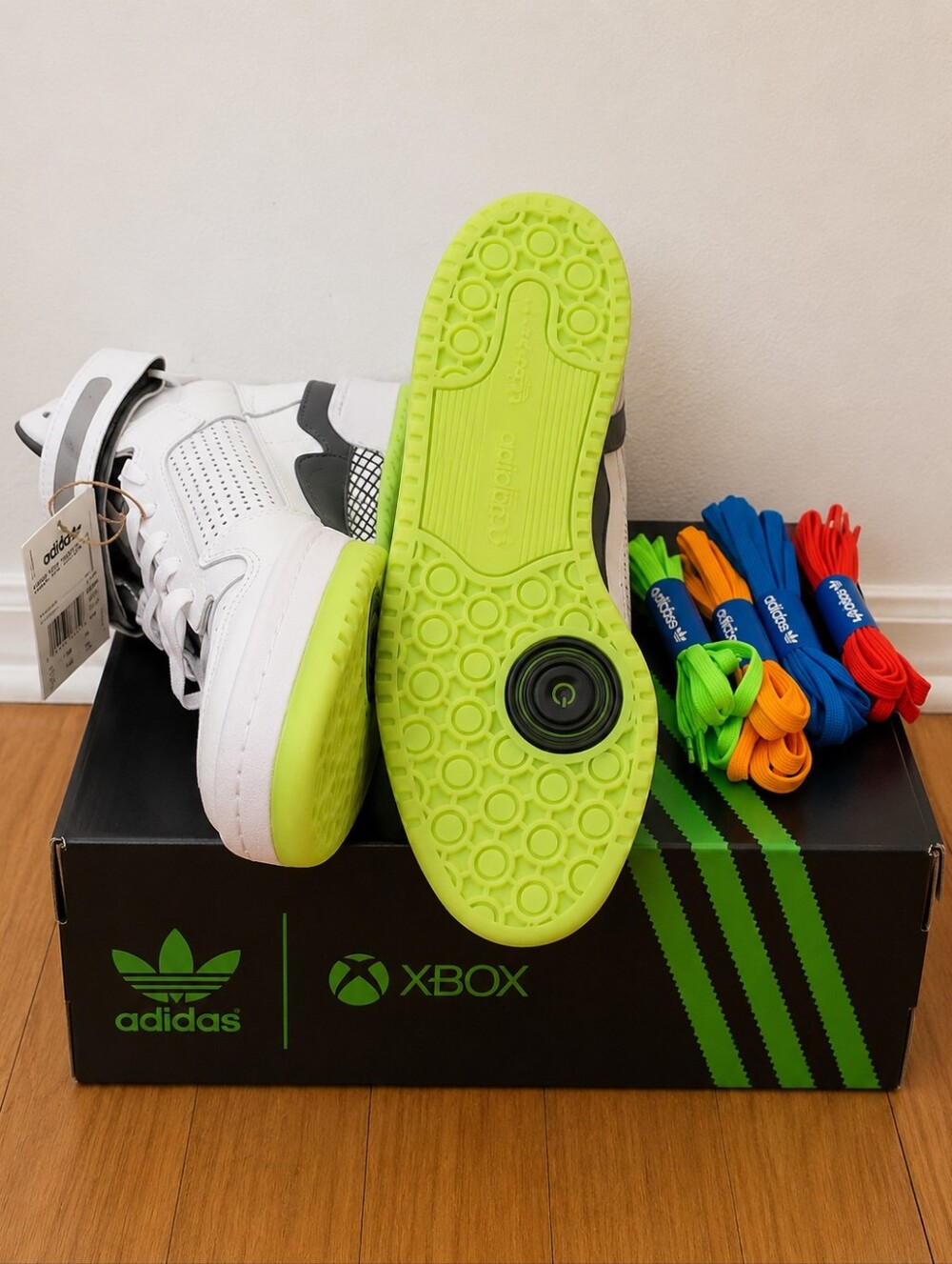 adidas Men's × XBOX White and Black High-Top Sneakers with Neon Lace Pack - Picture 3 of 4